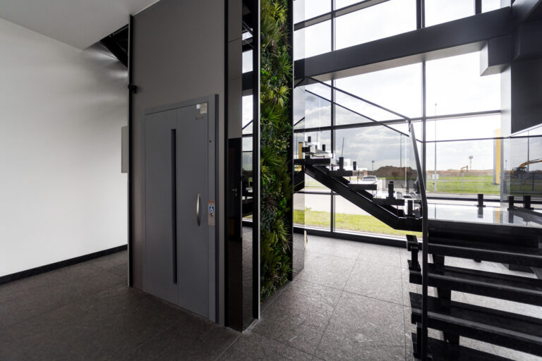 Paradis

Photo by Andrius Laucius / Lithuania ()
23 May 2023

© All rights reserved

www.era-media.net