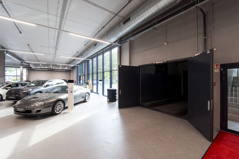 Paradis

Photo by Andrius Laucius / Lithuania ()
22 May 2023

© All rights reserved

www.era-media.net